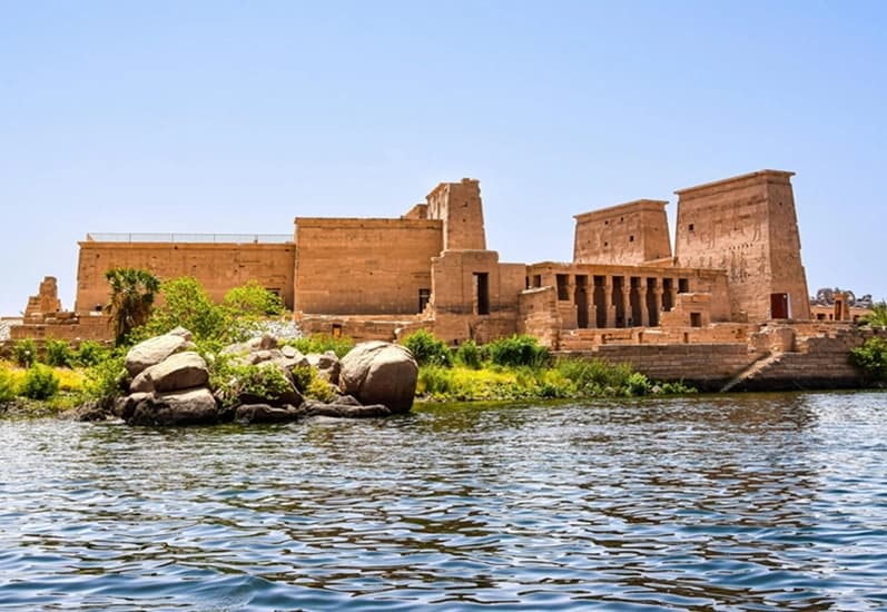 https://lykke-public-assets.s3.amazonaws.com/media/images/destination/1/egypt-card-10.webp